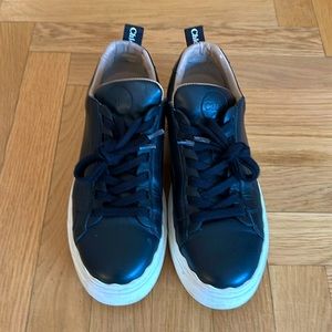 Chloe Black Lauren Leather sneakers. Size 38